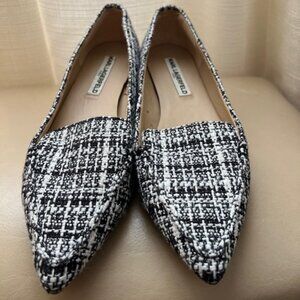Karl Lagerfeld Paris Black White Tweed Destine 2 Flat Slip-on Shoe Size 8 M